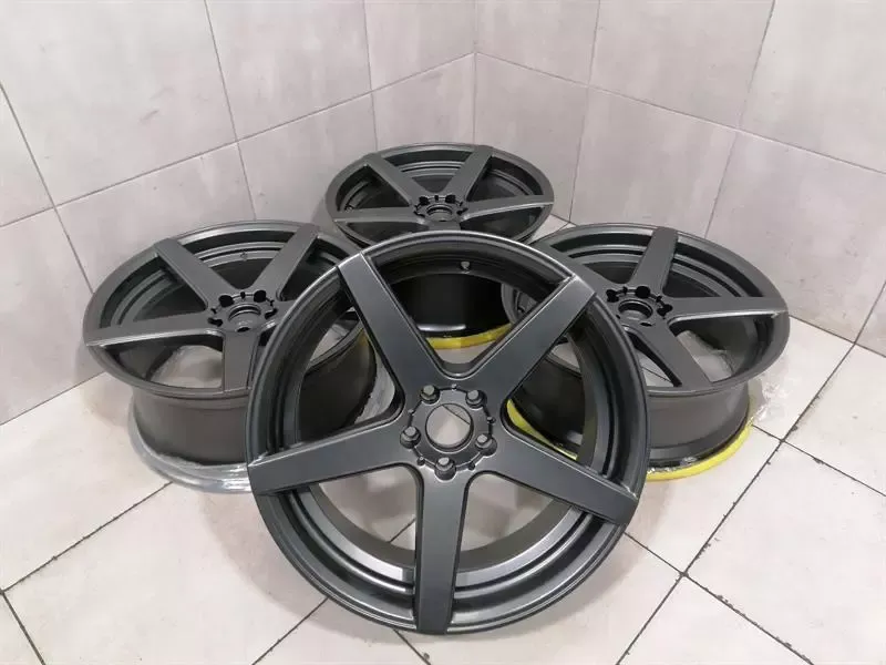 Mercedes CLS W219 Alloy Wheel 20 X 9.5J Alloy Wheel 20 X 8.5J R20