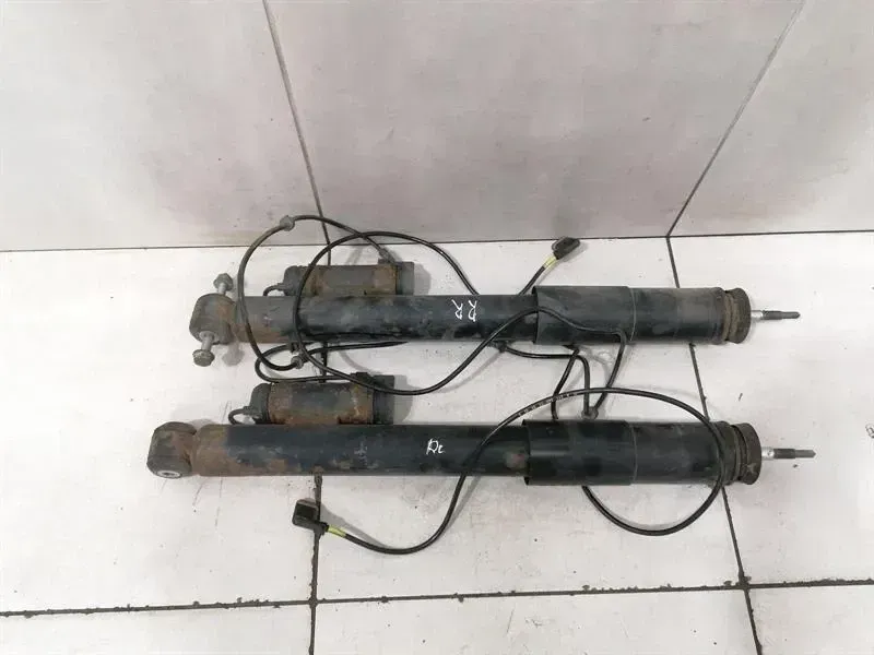 Mercedes CLS W219 shock absorber rear A2113262700 shock absorber rear