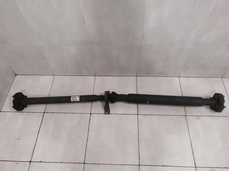 Mercedes CLS W219 Propelled Stick A2114106106 Gimbal Shaft M156 CLS63 AMG