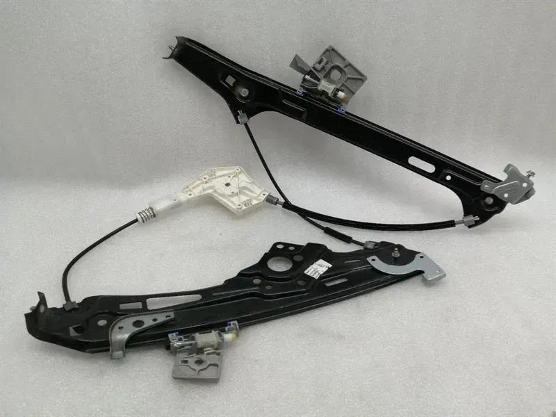 Mercedes CLS W219 Left Front Door Winder A2197200946 Window Regulator Front Left