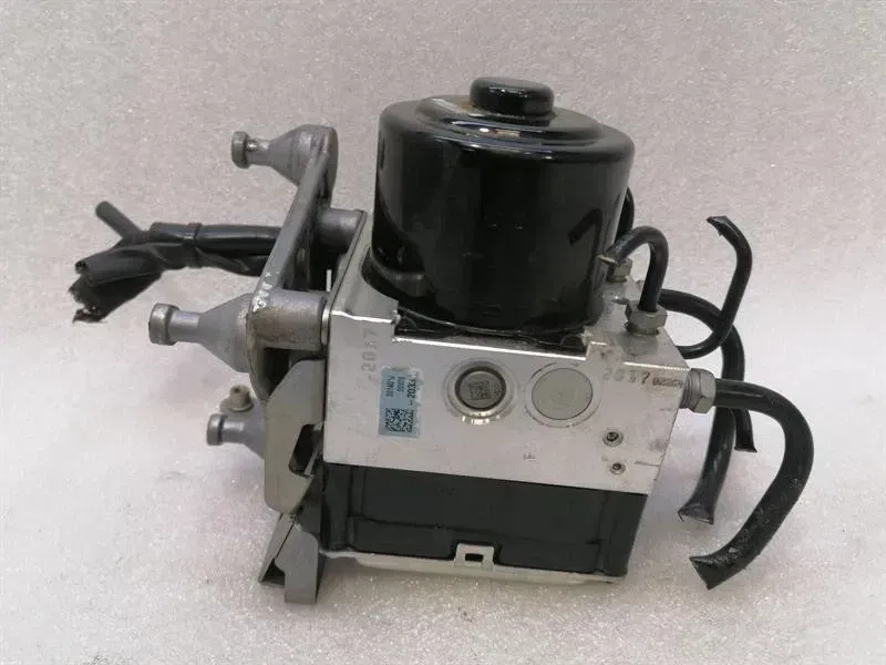 MERCEDES C CLASS W204 A.B.S PUMP A1724315312 ABS PUMP HYDRAULIC BLOCK