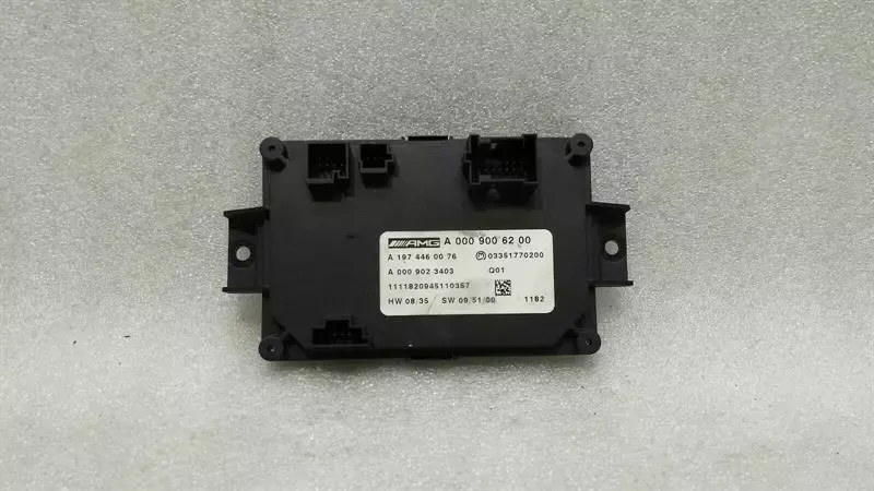 Mercedes C Class W204 Electronic Module A0009006200 ECU