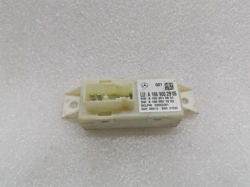 Mercedes C Class W204 Headlight Control Module A1669002906 Control Unit