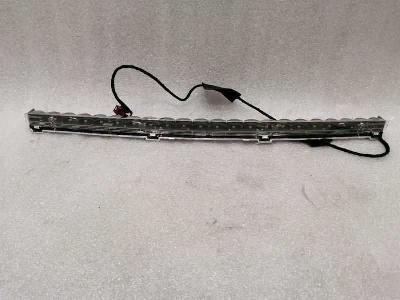 Mercedes C Class W204 Stop Light In Parcel Shelf A2049066002 Brake Light