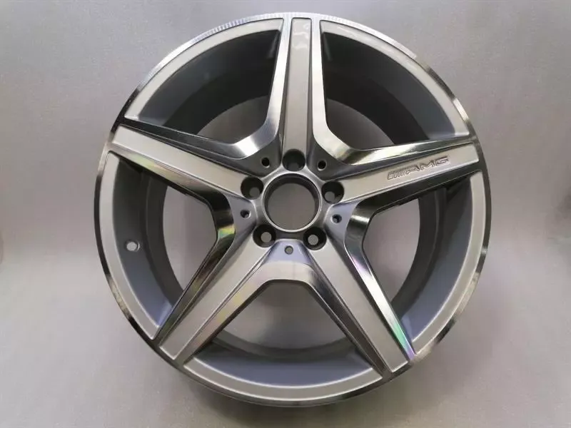 Mercedes C63 AMG W204 FRONT Alloy Wheel A2044013902 Alloy Rim 8J X 18H2 ET 45