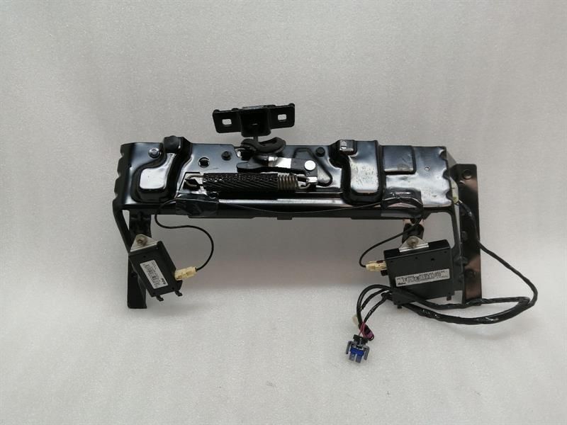 Chevrolet Corvette C6 Boat Lock 15220345 Tailgate Lock