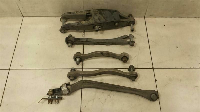 MERCEDES CLS63 AMG W219 RRH Wishbone A2113500306 Rear Right Wishbone Set