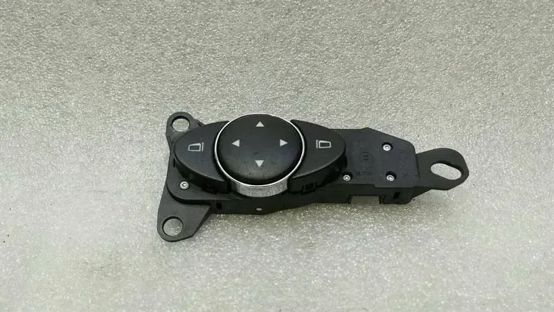 Mercedes CLS 63 AMG W219 Mirror Adjustment Switch A2118215779 Mirror Switch