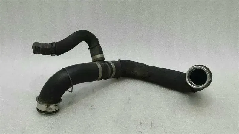 Mercedes CLS63 AMG E63 W219 Cooling Pipe A2115018982 Cooling Water Hose Hose