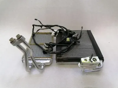 Chevrolet Corvette C7 sildītāja matrica 52500913 siltummaiņa sildītāja dzesētājs