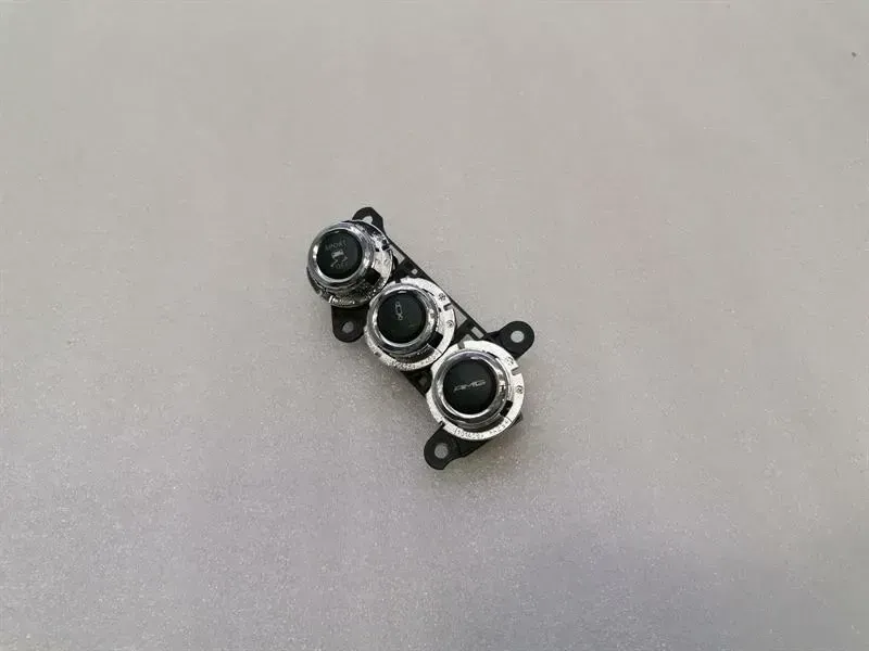 Mercedes E63 AMG W212 AMG Suspemsion Switch A2128701910 Suspension Switch