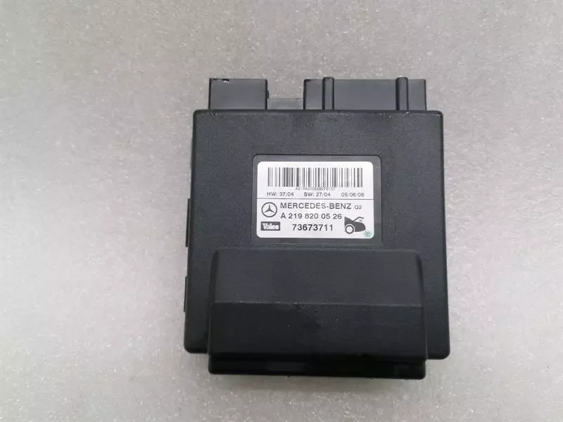 Mercedes CLS W219 electronic module A2198200526 control unit tailgate trunk lid