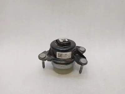Support moteur Chevrolet Corvette C8 84675415 support moteur