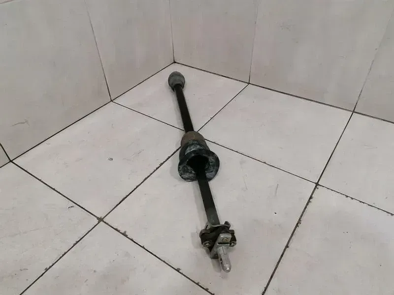 Chevrolet Corvette C7 Z06 Intermediate Steering Shaft 23448712 Intermediate Steering Shaft