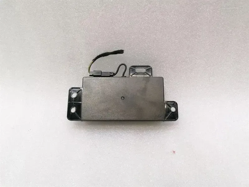 Chevrolet Corvette C7 electronic module 23117460 control unit battery backup