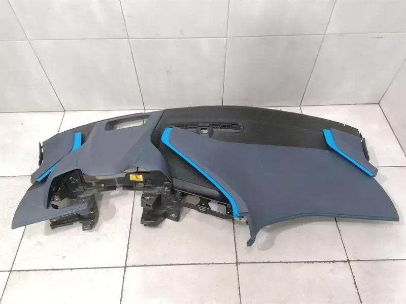 Chevrolet Corvette C8 Dashboard 84226008 Dashboard