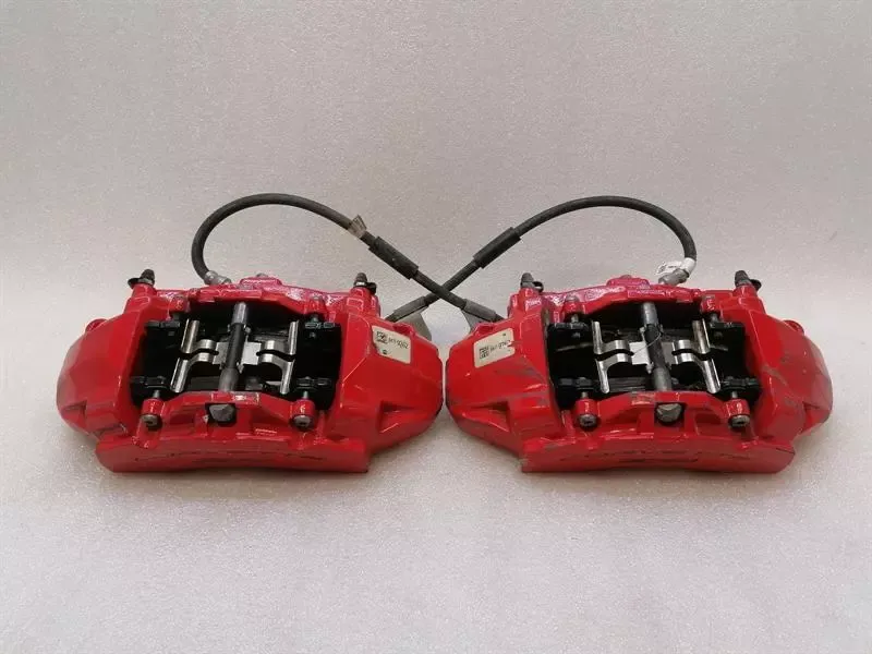 CHEVROLET CORVETTE C8 FRONT Brake Caliper 8473239 Brake Caliper FRONT SET Z51