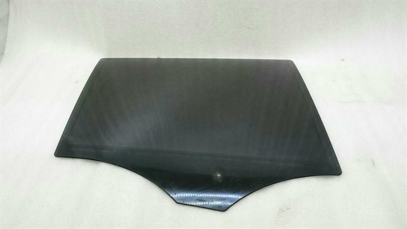 Mercedes ML W164 Right Rear Door Glass A1647350810 Door Window Rear Right