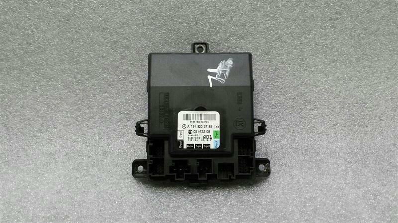 Mercedes ML W164 Front Left Door Electronic Module A1648203785 Control Unit