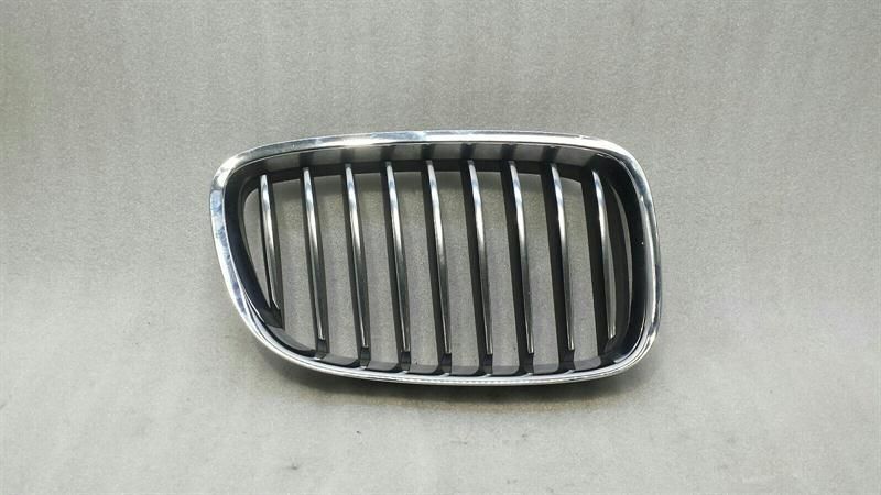 BMW 5 Series GT F07 Right Front Grille 7202110 Radiator Grille Right