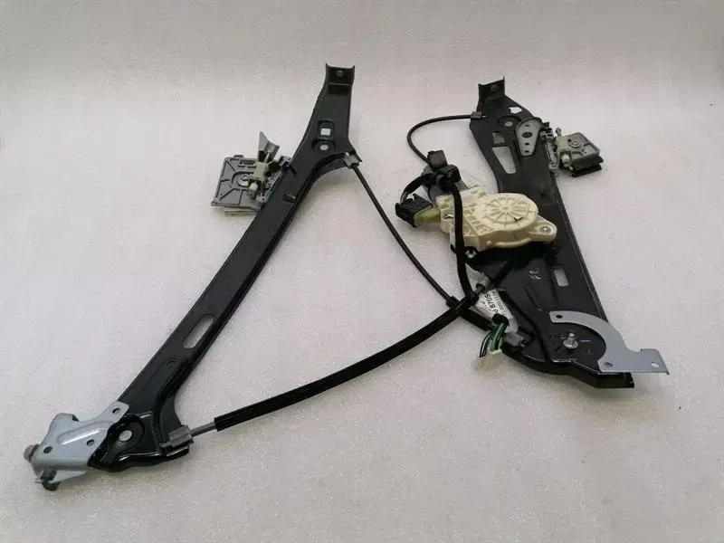 Mercedes CLS W219 Right Front Door Winder A2197201046 Window Regulator Front Right