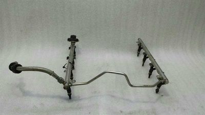 Mercedes CLS W219 Fuel Rail A1560701795 Insprutningslist Rörfördelare M156 V8