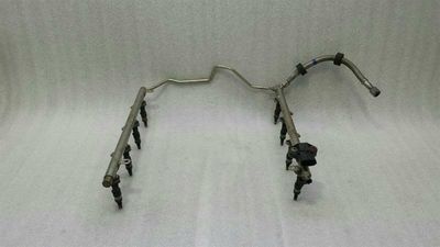 MERCEDES CLS63 AMG W219 Fuel Rail A1560701795 Fuel Injection Moulding Distributor M156 V8