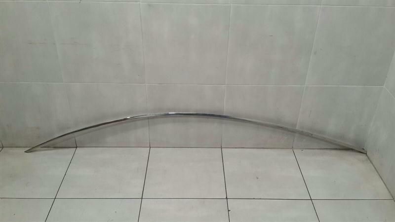 Bentley Continental GT Left Body Moulding 3W8853703F Bar Left