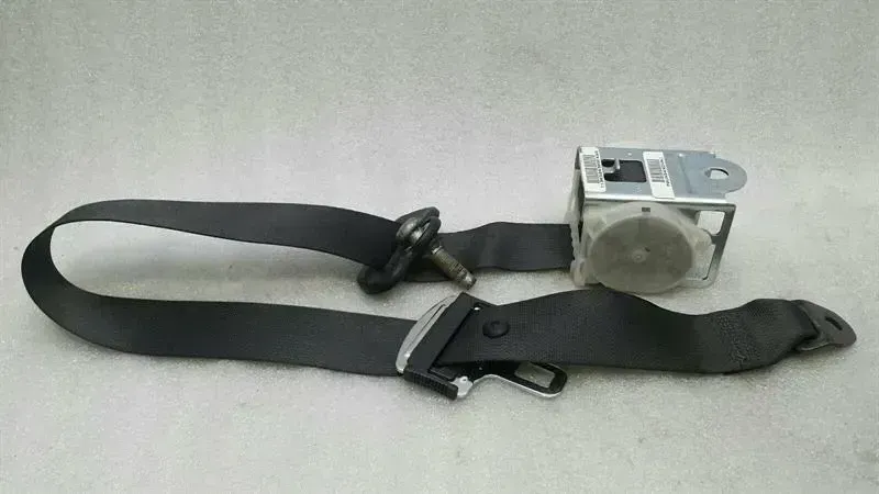 Dodge Challenger SRT rear seat belt 0UX54XDVAI seat belt belt rear RE