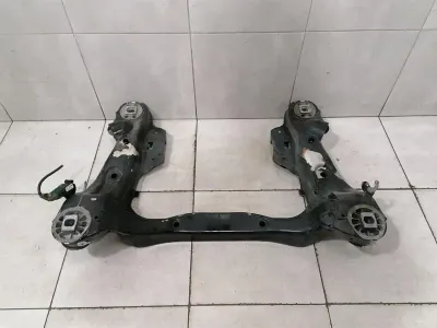 Bentley Continental GT W12 Sous-châssis avant 3W0399313C Support d&#39;essieu avant