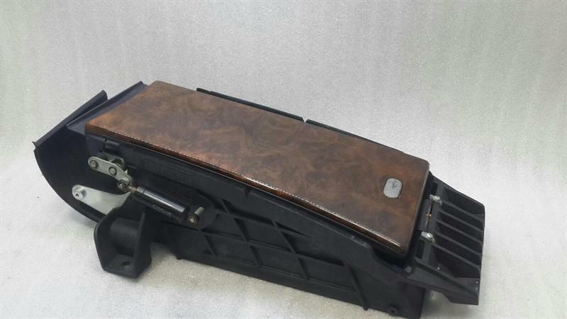 Bentley Continental GT W12 Rear Armrest 3W0885081E Armrest Rear Wood Leather