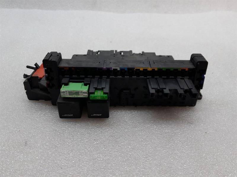 Mercedes SL R230 Fuse Box A2305453032 Fuse Box SAM