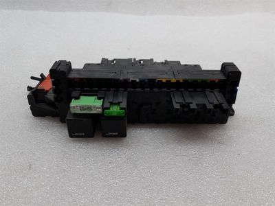 Mercedes SL R230 Fuse Box A2305453032 Fuse Box SAM