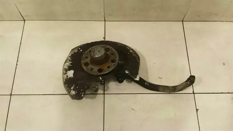 Mercedes SL R230 Left Front Hub A2113303720 Wheel Bearing Housing Front Left