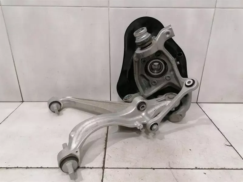 LAMBORGHINI HURRICANE LP 610-4 Right Front Hub 4T0407246D Wheel Bearing Case Front