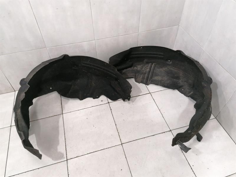 Ford Mustang MK5 SHELBY GT350 Wheel Arch Liner FR3Z-63278B50-A WHEEL RUN COVER