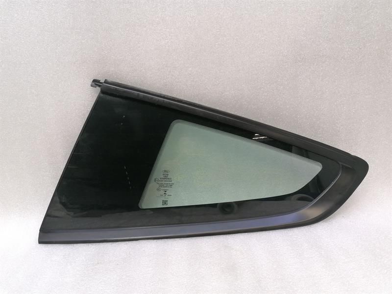 Ford Mustang MK5 SHELBY GT350 Left Quarter Glass JR32-6329701-AA Door Window