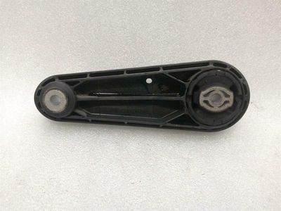 Porsche Cayenne 958 92a Engine Mount 7PP199331A Motor Holder