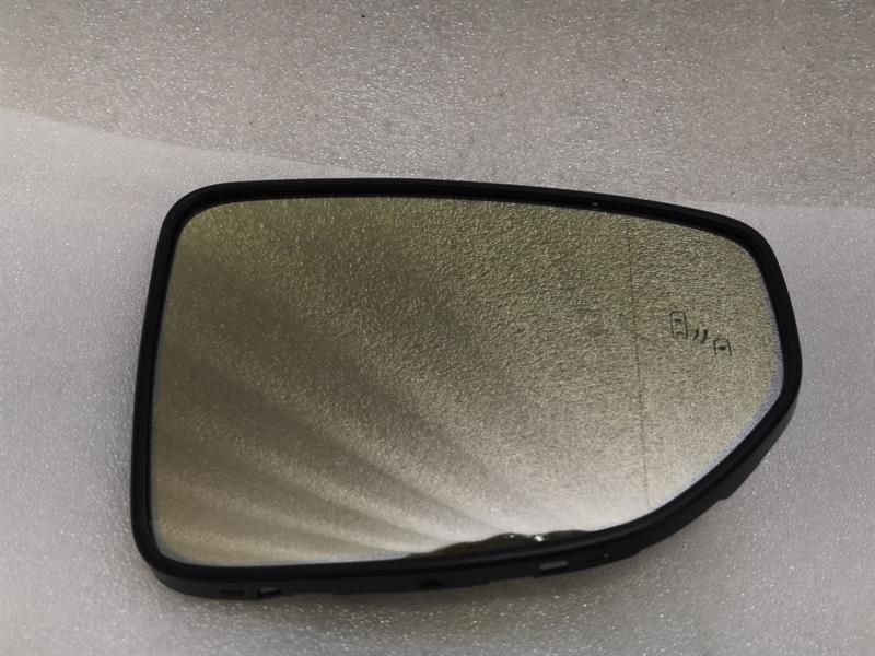 Lexus RC F TRACK XC10 Right Door Mirror RHD 87910-24651-C1 Right Handlebar