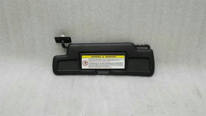 Mercedes SLK55 AMG R171 Left Sun Viewfinder A1718100310 Sun Bezel Left