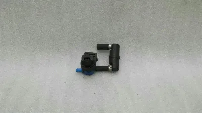 Mercedes SLK R171 Purge Valve A0004703693 Valve Vacuum Valve