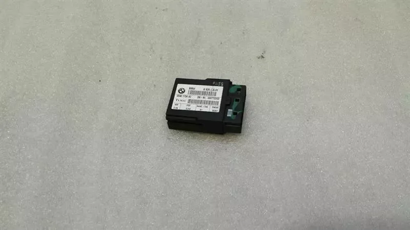 BMW 1 Series E87 seat heating module 6926435 seat heating control unit