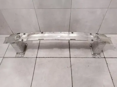 Porsche Cayenne 9Y0 Передняя балка бампера 9Y0807109B Передний кронштейн бампера