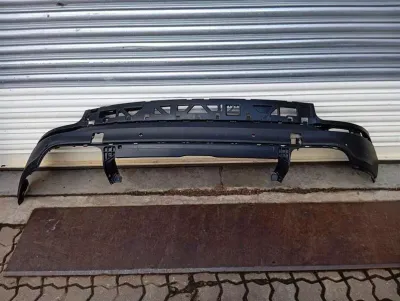 Porsche Cayenne 9y0 E3 aizmugurējais buferis 9Y0807110 aizmugurējais buferis