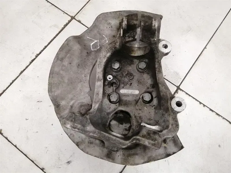 BMW 6 Series E63 Right Front Hub 2282890 Wheel Bearing Housing Front Right