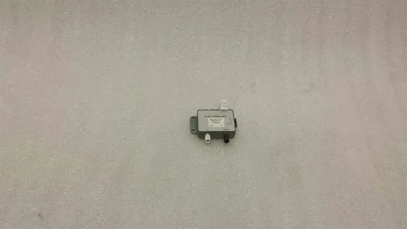 Mercedes E Class W211 W219 W220 W221 R230 Aerial / Antenna A2208271842 Antenna