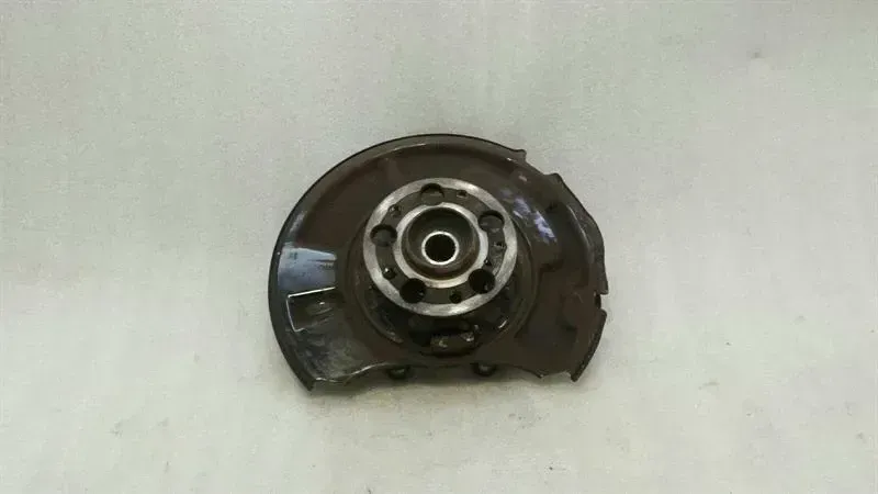 Mercedes E Class W211 Left Rear Hub A2113504508 Wheel Bearing Housing Rear Left