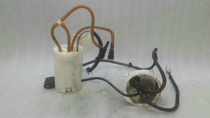 BMW Z4 E85 E86 Fuel Pump Electric Set 7198097 Fuel Pump Set 2.5i