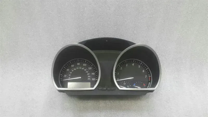 BMW Z4 E85 E86 Instrument Cluster 9115049 Speedometer MPH 2.5i