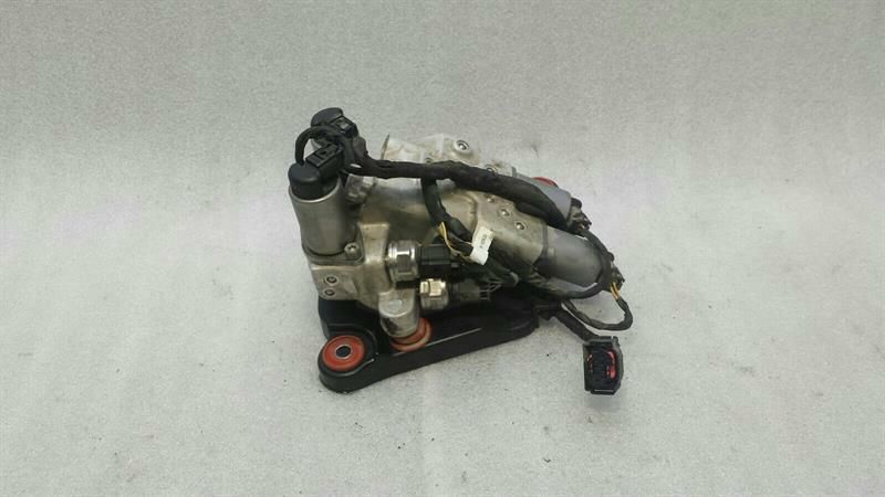 BMW 5 Series F07 GT Front Dynamic Drive Hydraulic Valve 6775258 Hydraulic Valve Front